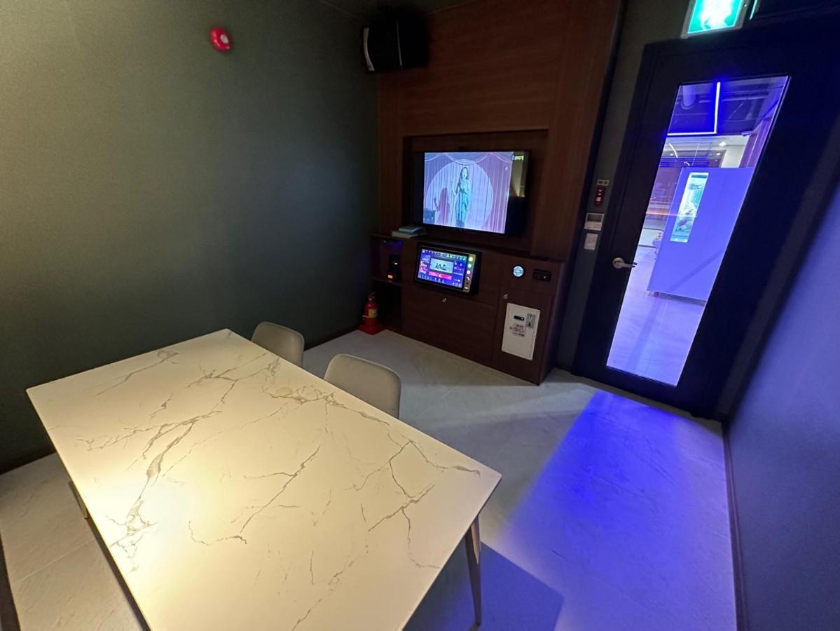 New Donghae Tourist Hotel Exteriör bild