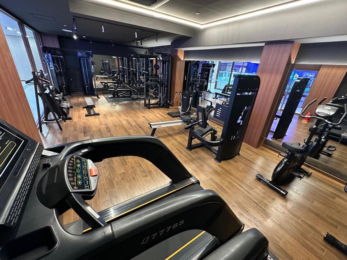 New Donghae Tourist Hotel Exteriör bild